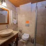 Safran Cave Hotel