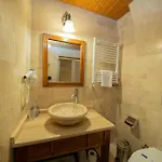 Safran Cave 3*