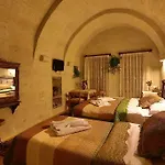 Safran Cave 3*