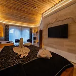 Hotel Safran Cave 3*