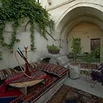 Safran Cave