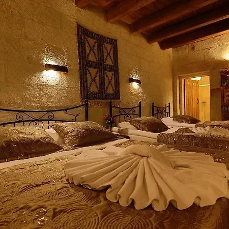Safran Cave Hotel 3*