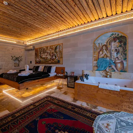 Safran Cave Hotel 2*