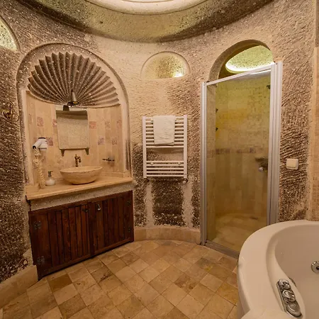 Safran Cave Hotel 2*