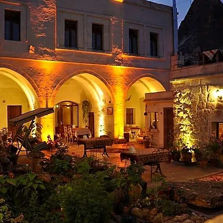 Safran Cave Hotel 3*