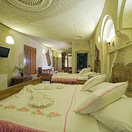 Hotel Safran Cave