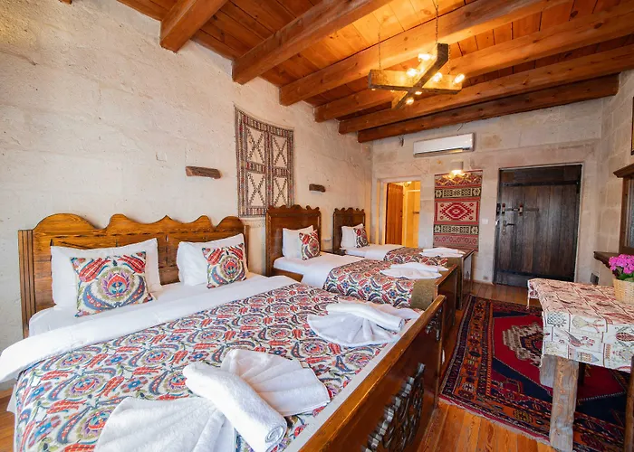 Safran Cave Hotel 2*